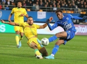 波尔多客场三球大胜南特，表现出色